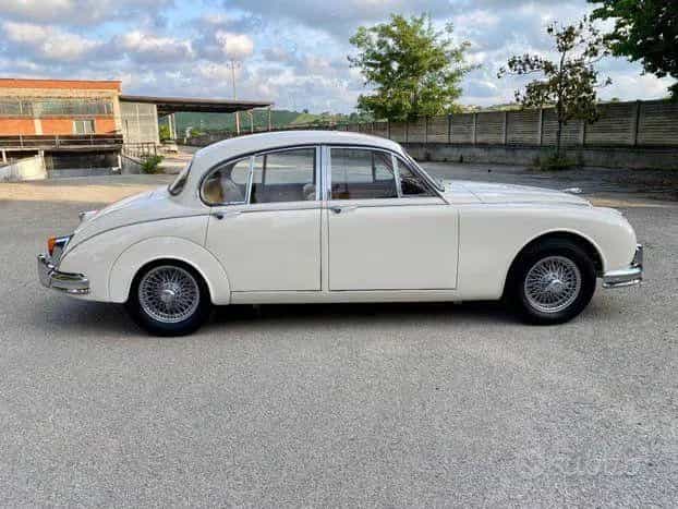 Jaguar MK II JAGUAR MK2 3.8 Litri CAMBIO MANUALE 01/1963-photo-6