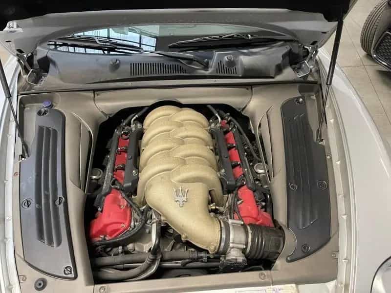 Maserati Gransport 4.2 V8 cambio manuale 06/2002-photo-13