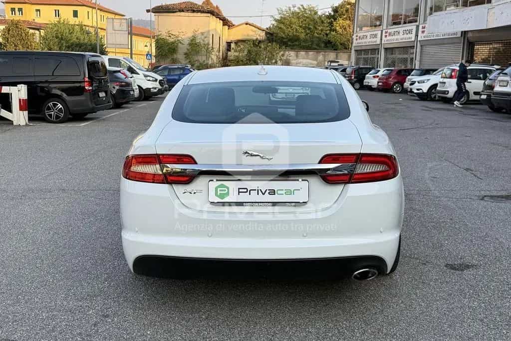 Jaguar XF XF 2.2 D Eco 11/2013-photo-4
