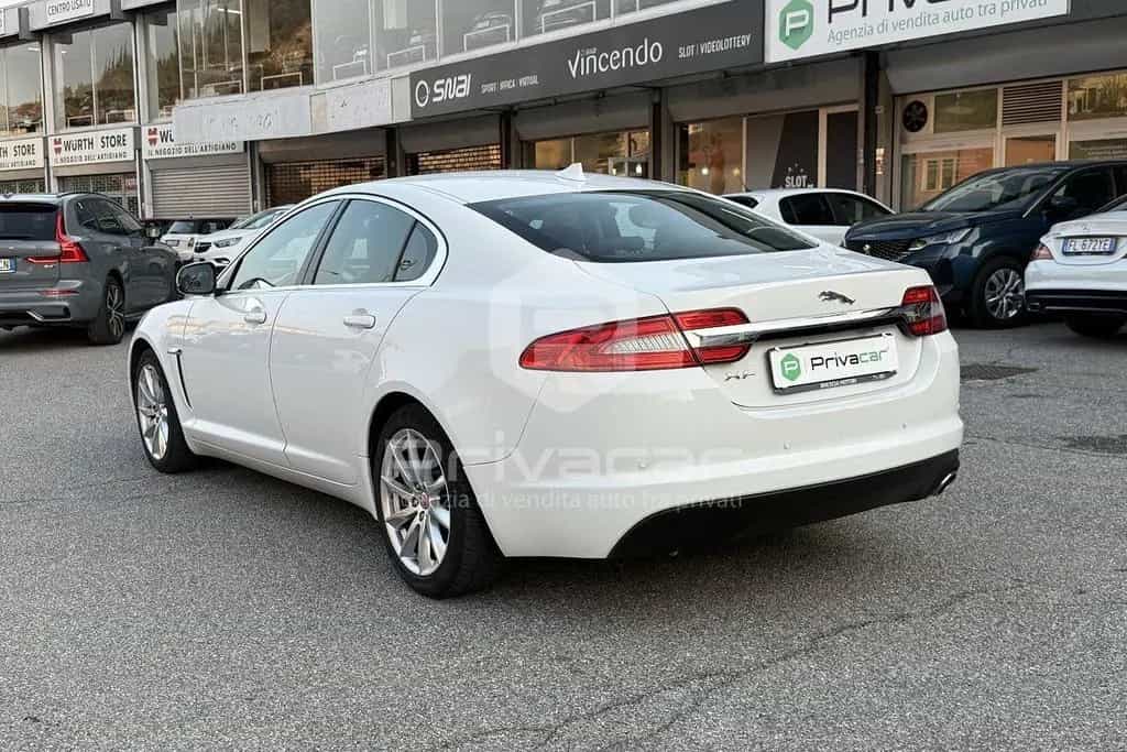 Jaguar XF XF 2.2 D Eco 11/2013-photo-5
