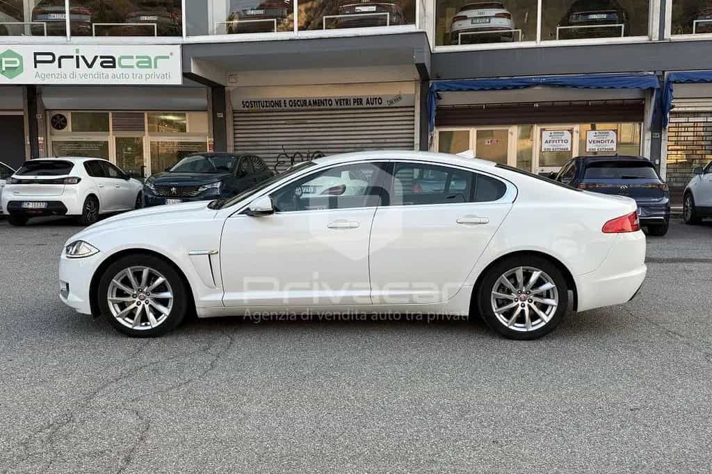 Jaguar XF XF 2.2 D Eco 11/2013-photo-6