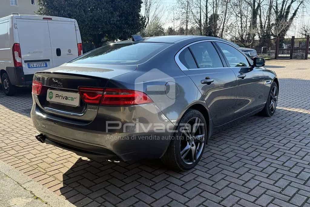 Jaguar XE XE 2.0 D Turbo 180 CV AWD aut. Pure 07/2017-photo-4