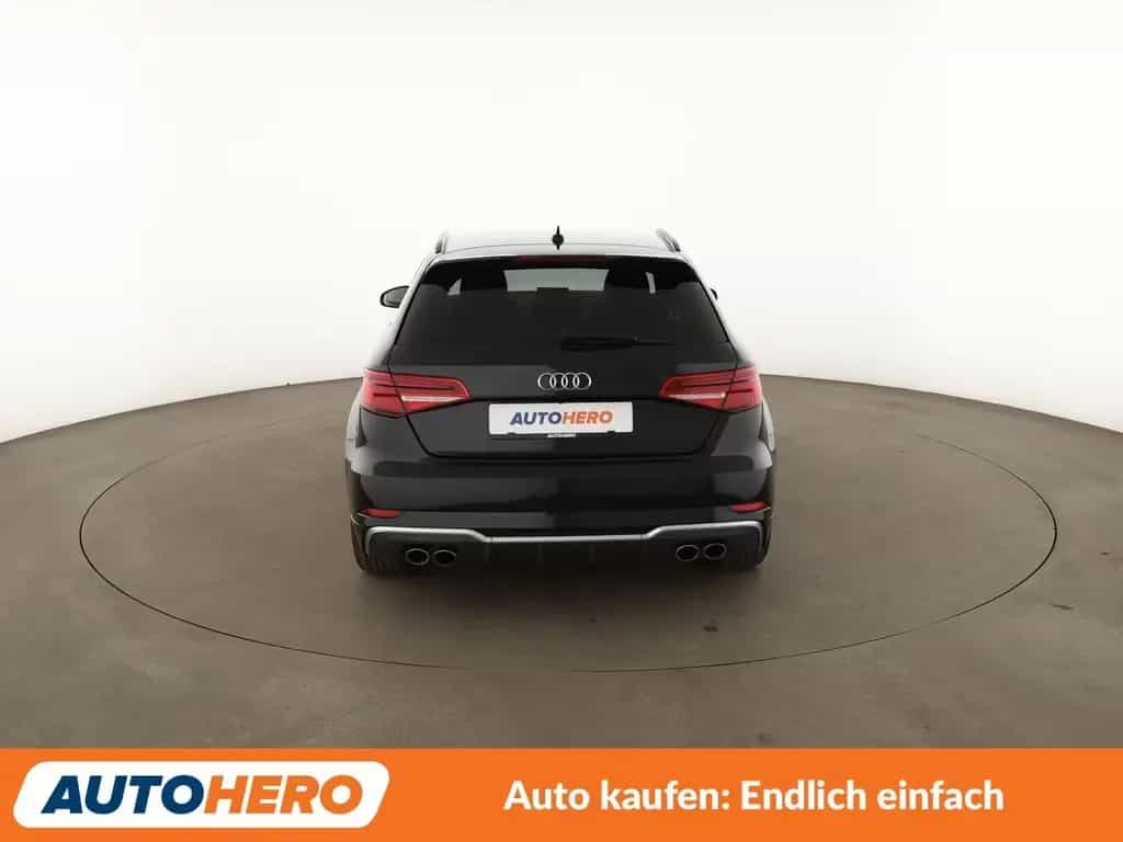 Audi S3 Sportback 2.0 TFSI quattro Aut.*LED*SHZ*ALU* 04/2019-photo-4