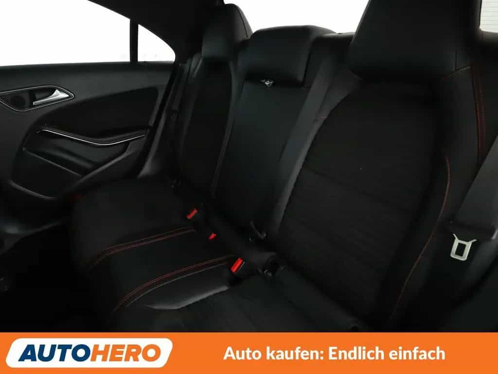 Mercedes-Benz CLA-Class 200 AMG Line Aut. *NAVI*LED*TEMPO*SHZ*PDC* 05/2018-photo-13