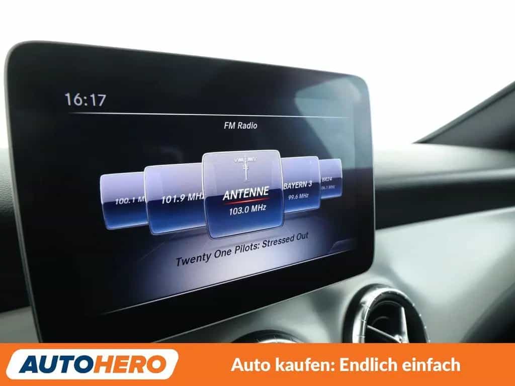 Mercedes-Benz CLA-Class 200 AMG Line Aut. *NAVI*LED*TEMPO*SHZ*PDC* 05/2018-photo-20
