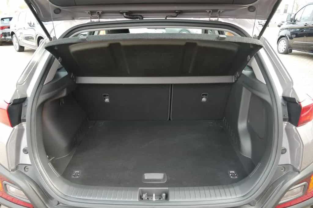 Hyundai KONA 1.0 T-GDI Trend 2WD LED Navi Kamera PDC USB 07/2018-photo-24