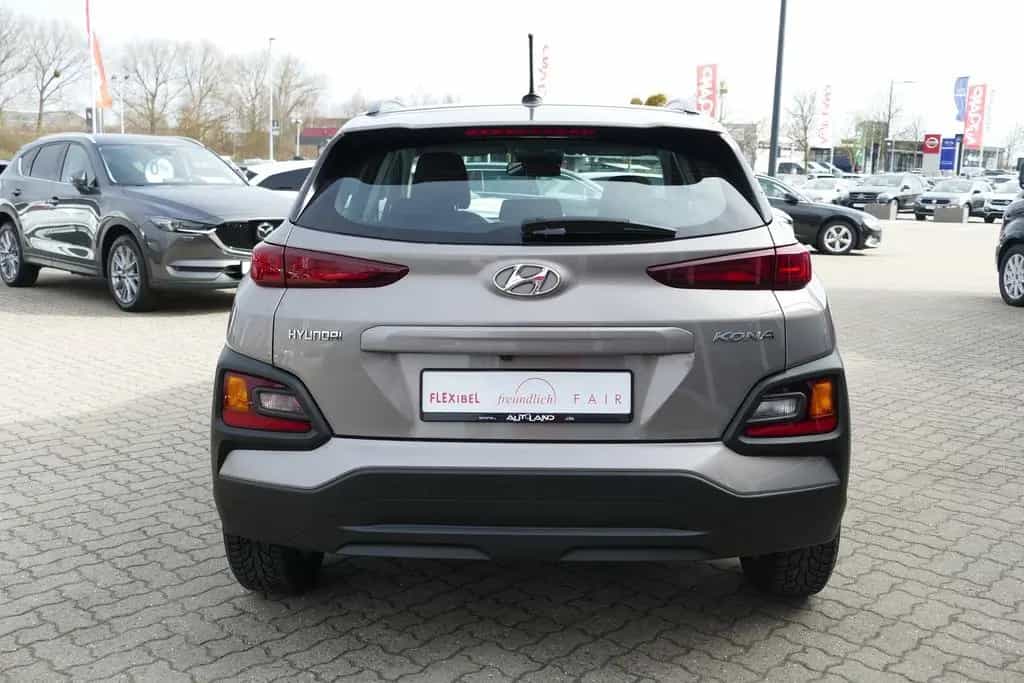 Hyundai KONA 1.0 T-GDI Trend 2WD LED Navi Kamera PDC USB 07/2018-photo-3