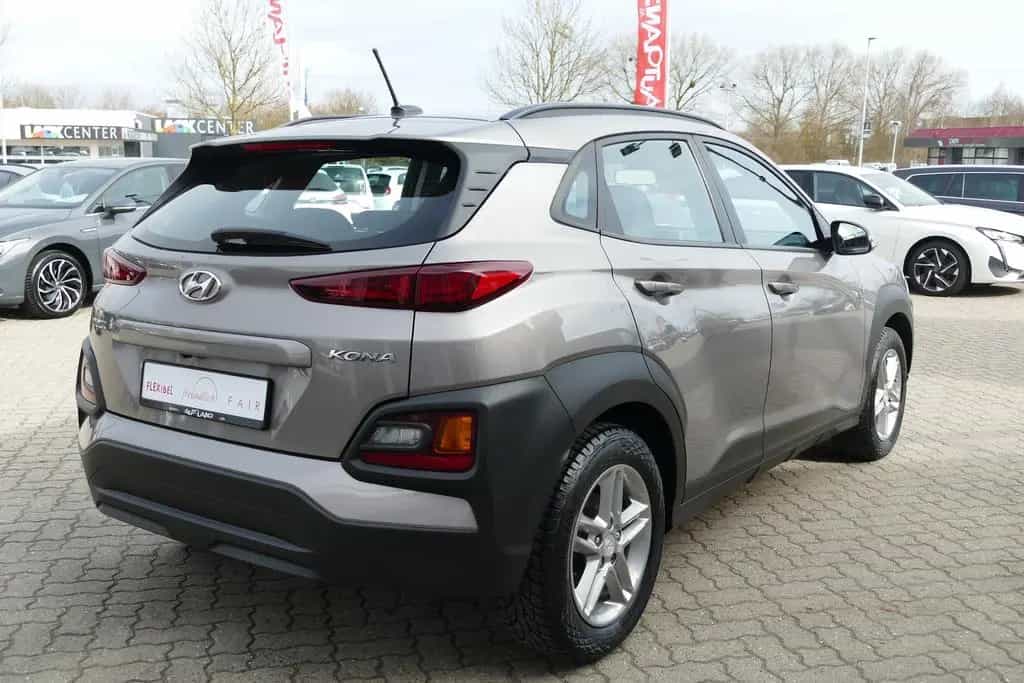 Hyundai KONA 1.0 T-GDI Trend 2WD LED Navi Kamera PDC USB 07/2018-photo-4