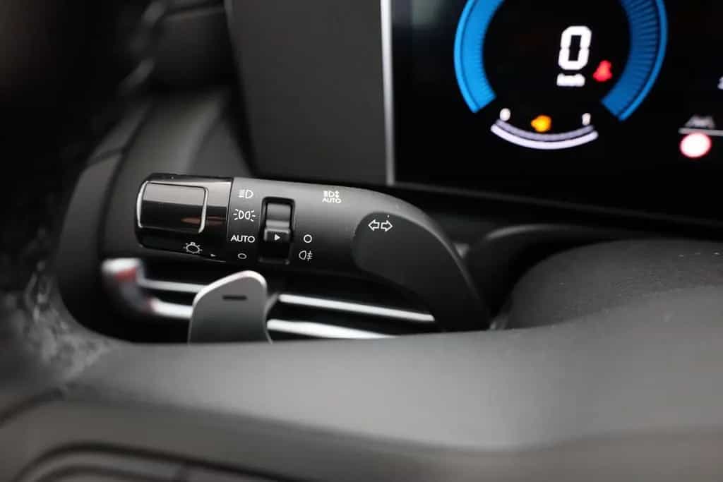 Hyundai TUCSON 1.6 T-GDI Aut. LED Navi Kamera 09/2025-photo-17