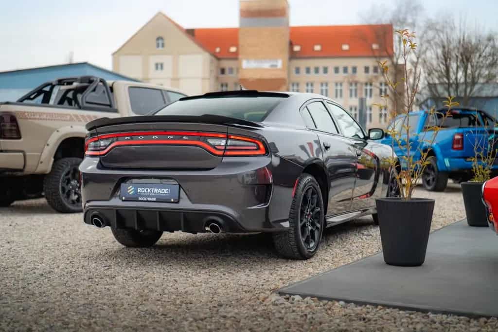 Dodge Charger 3.6 4x4 GT *Kamera*LED*TÜV+Service Neu* 03/2022-photo-23