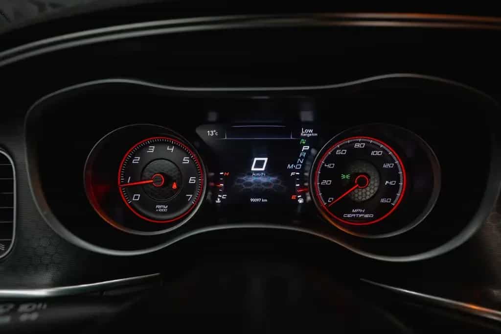 Dodge Charger 3.6 4x4 GT *Kamera*LED*TÜV+Service Neu* 03/2022-photo-33