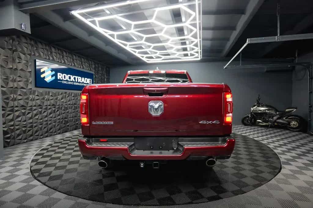 Dodge RAM 5.7 V8 HEMI 4x4 NIGHT-Edition LARAMIE Sport 07/2021-photo-14