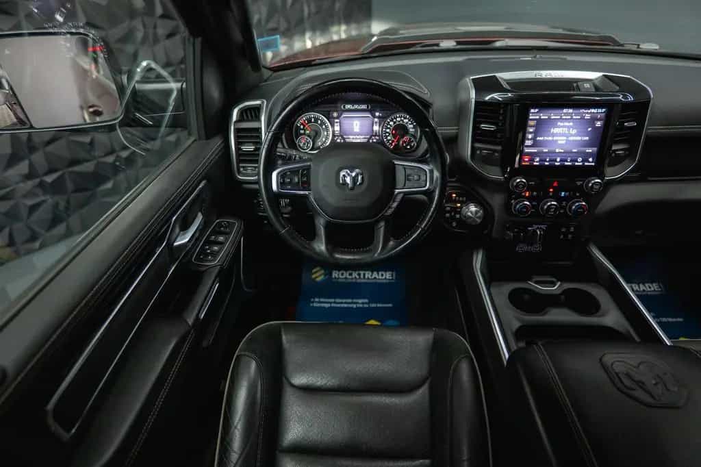 Dodge RAM 5.7 V8 HEMI 4x4 NIGHT-Edition LARAMIE Sport 07/2021-photo-26