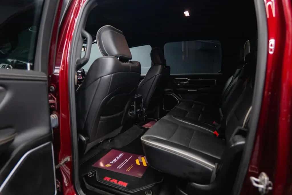 Dodge RAM 5.7 V8 HEMI 4x4 NIGHT-Edition LARAMIE Sport 07/2021-photo-39
