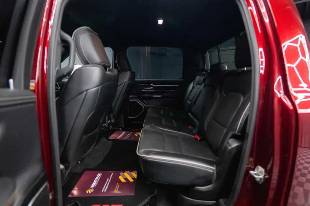 Dodge RAM 5.7 V8 HEMI 4x4 NIGHT-Edition LARAMIE Sport 07/2021-photo-40
