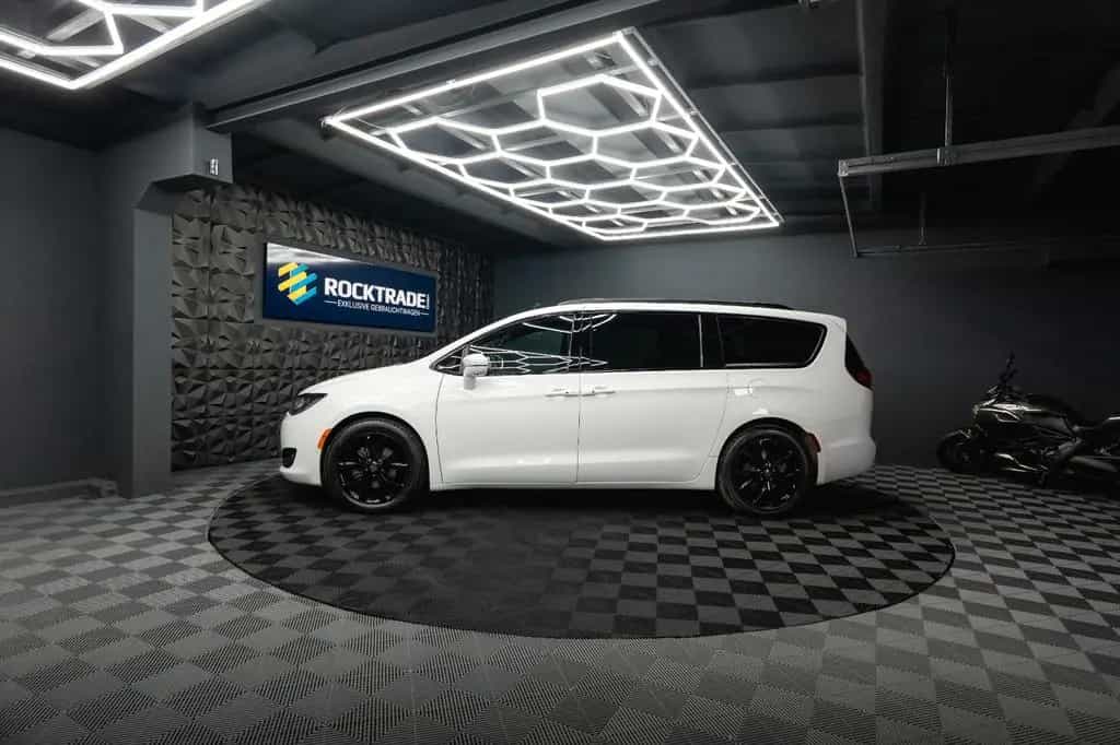 Chrysler Pacifica 3.6 V6 LIMITED Night *Pano*CarPlay*ACC 07/2019-photo-19