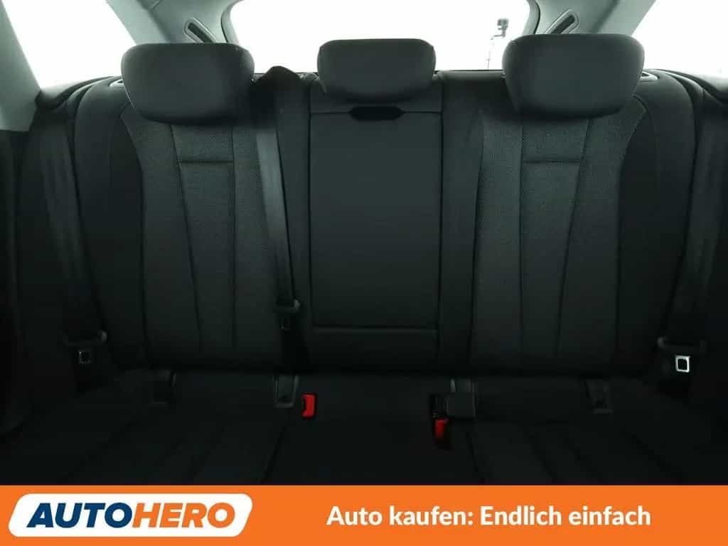 Audi A4 2.0 TFSI Ultra*NAVI*TEMPO*PDC*SHZ*ALU*KLIMA* 04/2017-photo-12