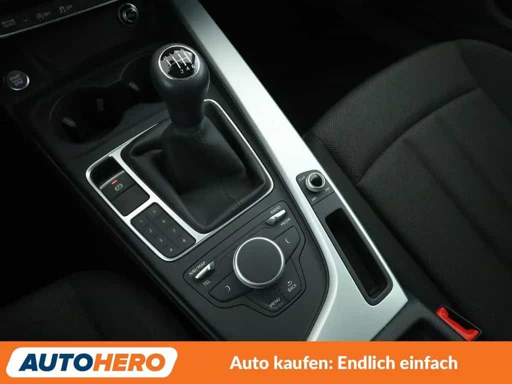 Audi A4 2.0 TFSI Ultra*NAVI*TEMPO*PDC*SHZ*ALU*KLIMA* 04/2017-photo-22