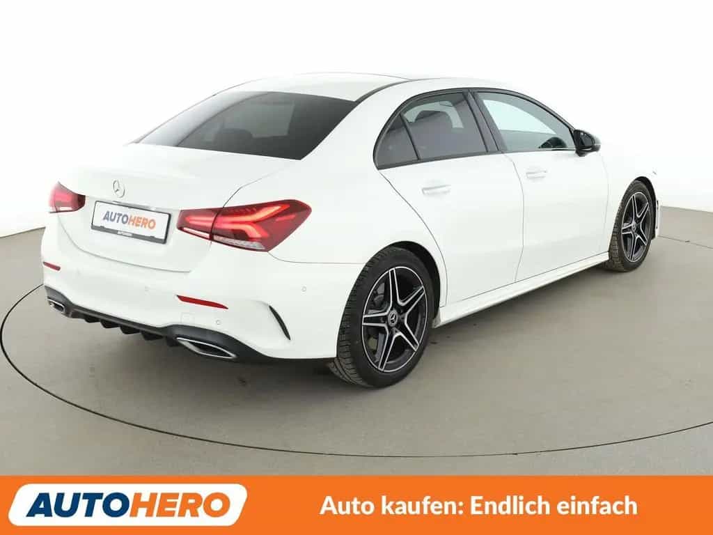 Mercedes-Benz A-Class Limousine A 250 AMG Line Aut.*CAM*ACC* 08/2019-photo-5