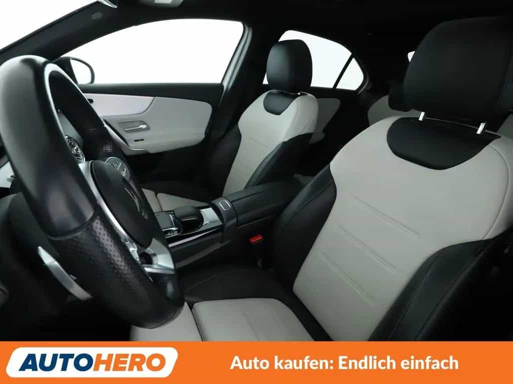 Mercedes-Benz A-Class Limousine A 250 AMG Line Aut.*CAM*ACC* 08/2019-photo-9