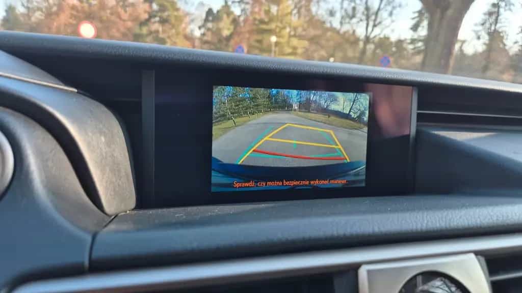 Lexus IS 300 300h gut gepflegt und fahrbereit 11/2017-photo-12