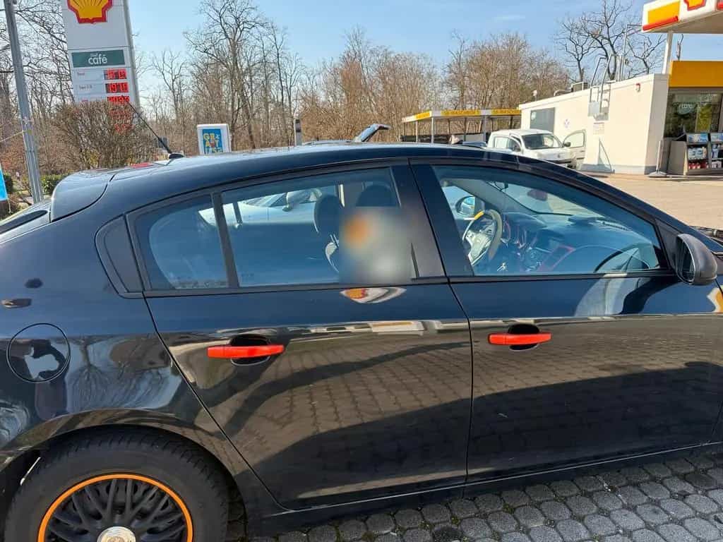 Chevrolet Cruze Schrägheck Limousine 03/2012-photo-5