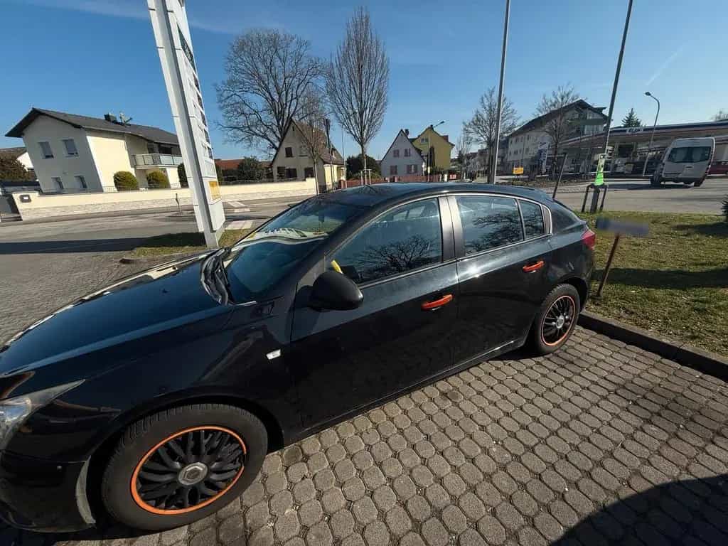 Chevrolet Cruze Schrägheck Limousine 03/2012-photo-9