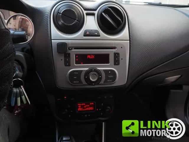 Alfa Romeo MiTo ROMEO MiTo 1.6 JTDm-2 S&S Distinctive 04/2012-photo-11