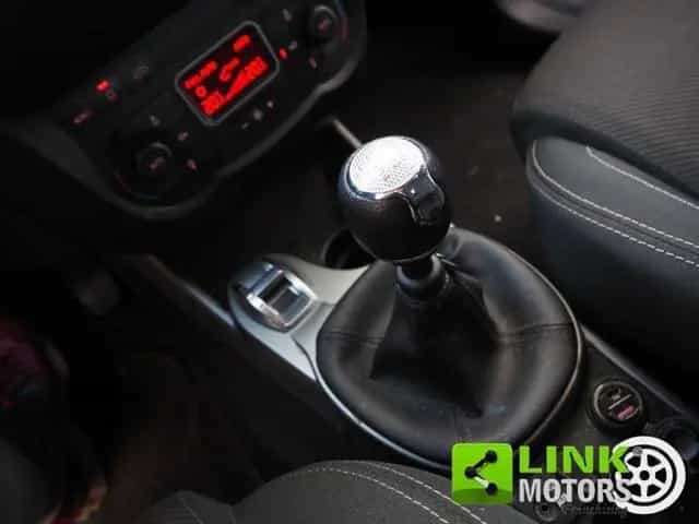 Alfa Romeo MiTo ROMEO MiTo 1.6 JTDm-2 S&S Distinctive 04/2012-photo-14