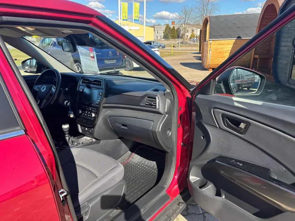 Ssangyong Tivoli 01/2022-photo-10