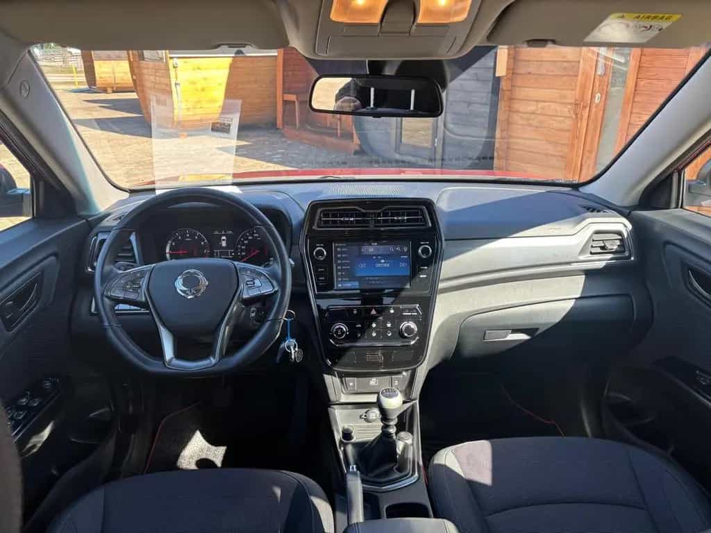 Ssangyong Tivoli 01/2022-photo-8