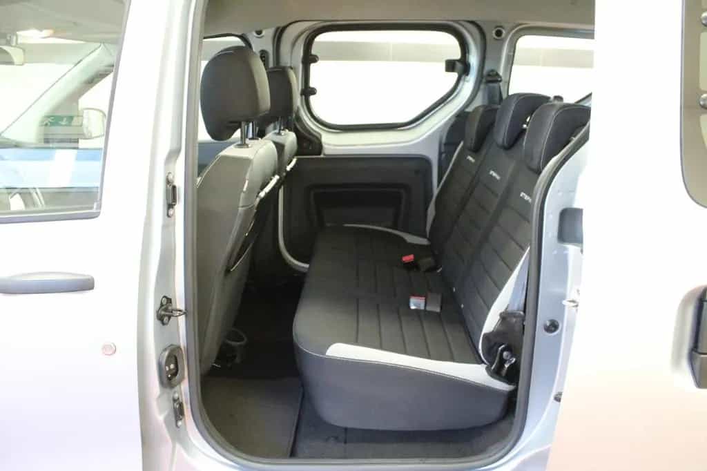 Dacia Dokker SCe 100 Stepway *Navi*Klima*Kamera* 09/2019-photo-15