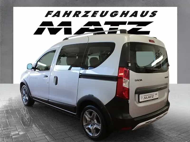 Dacia Dokker SCe 100 Stepway *Navi*Klima*Kamera* 09/2019-photo-5