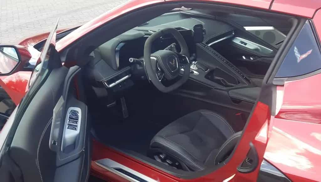 Corvette EU C8 Convertible 3LT Werksgarantie 02/2024-photo-2