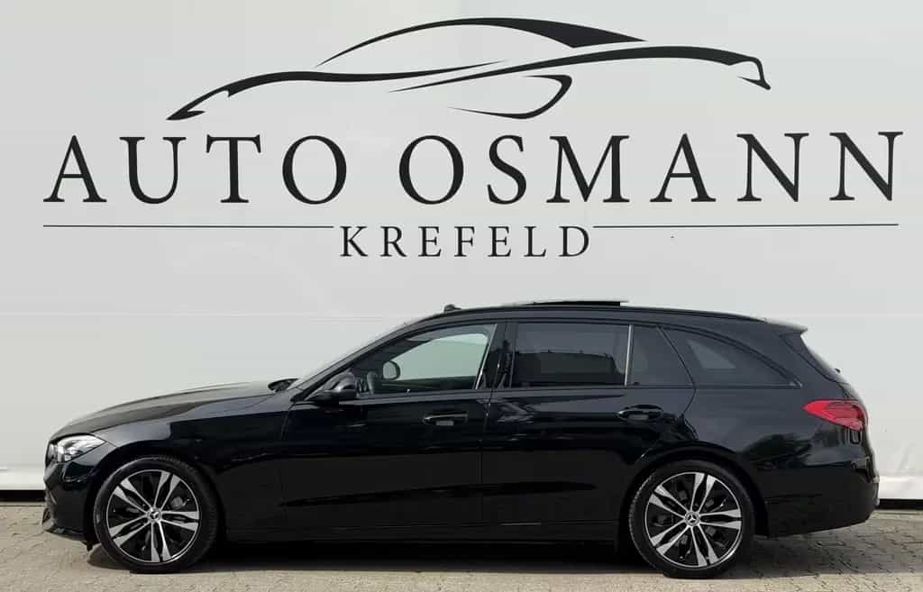Mercedes-Benz C-Class d 4M T Avantgarde | DISTR+ /Pano/Massage 10/2022-photo-1