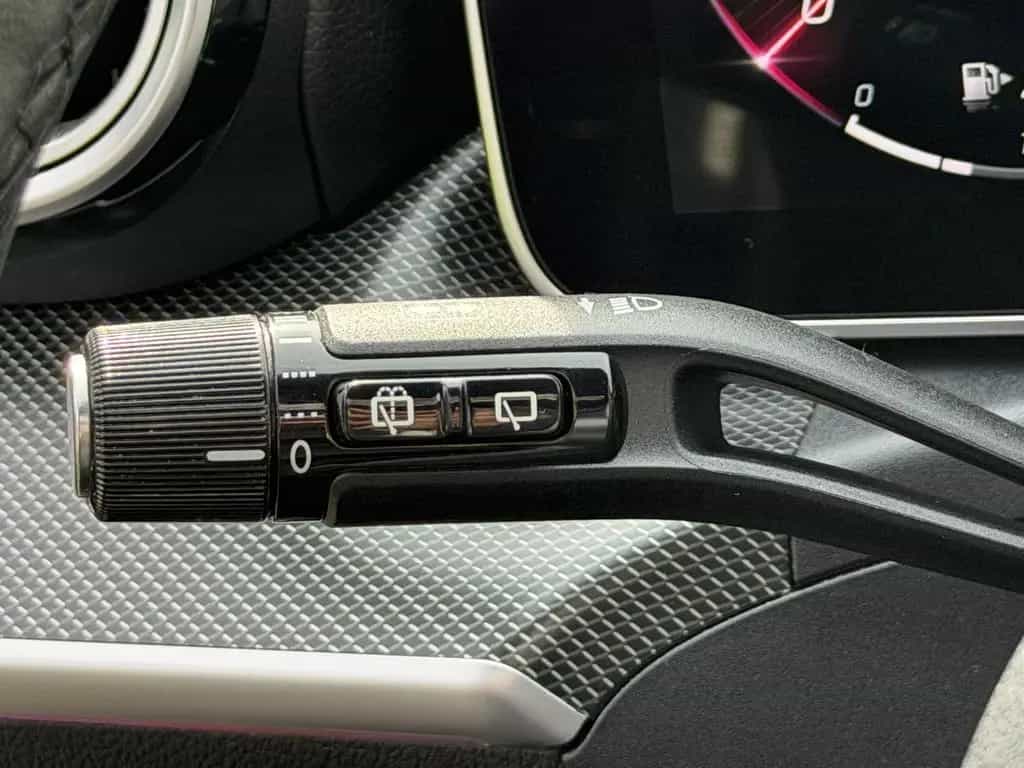 Mercedes-Benz C-Class d 4M T Avantgarde | DISTR+ /Pano/Massage 10/2022-photo-11