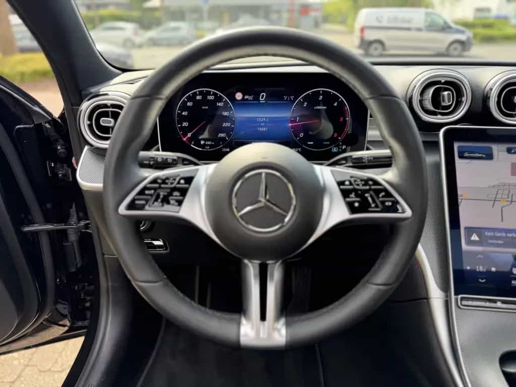 Mercedes-Benz C-Class d 4M T Avantgarde | DISTR+ /Pano/Massage 10/2022-photo-8