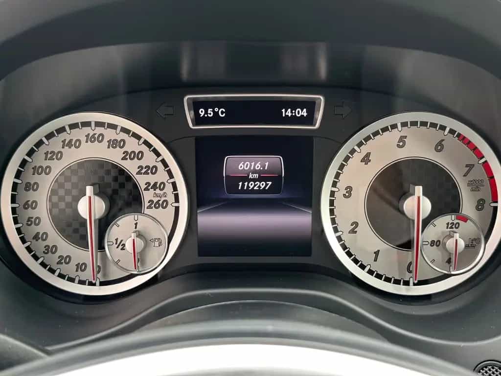 Mercedes-Benz A 180 BlueEfficiency 2Style Sitzheizung/RFK/2.Ha 05/2015-photo-16