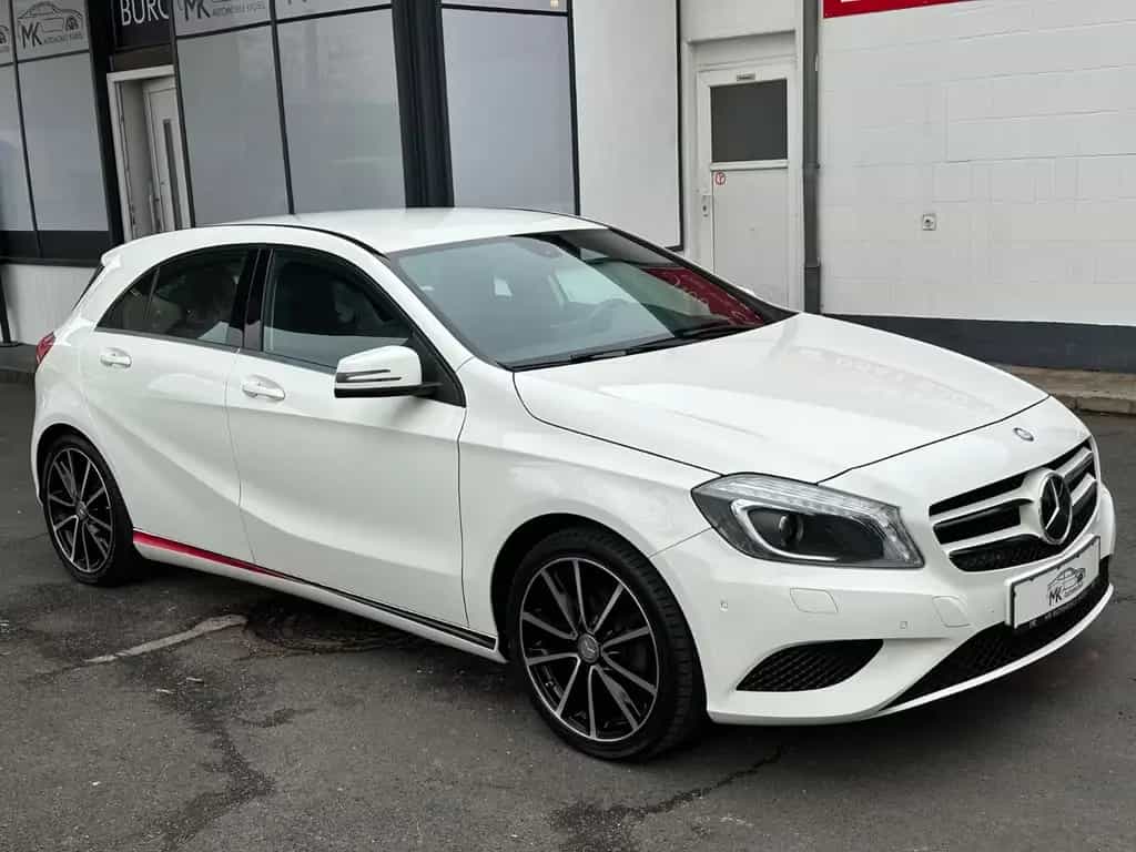 Mercedes-Benz A 180 BlueEfficiency 2Style Sitzheizung/RFK/2.Ha 05/2015-photo-2
