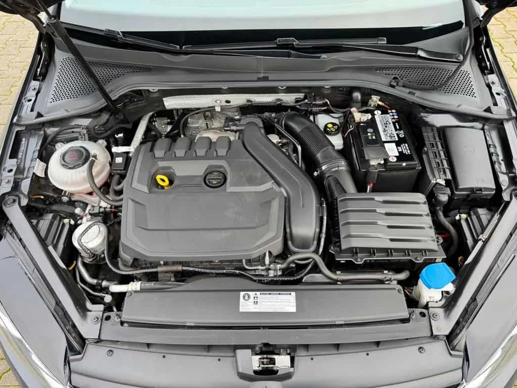 Volkswagen Golf 1.5 TSI ACT OPF 96kW Style Style 01/2020-photo-8