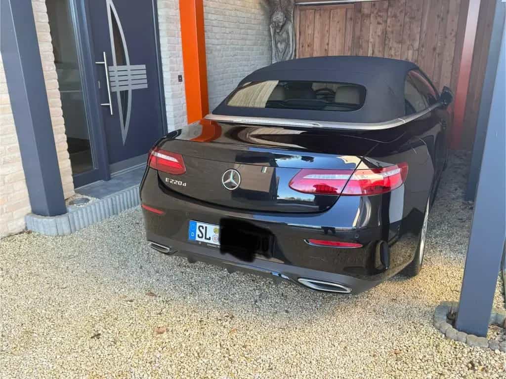 Mercedes-Benz E-Class 220 d (238)Autom. -Cabriolet AMG Line 06/2020-photo-3