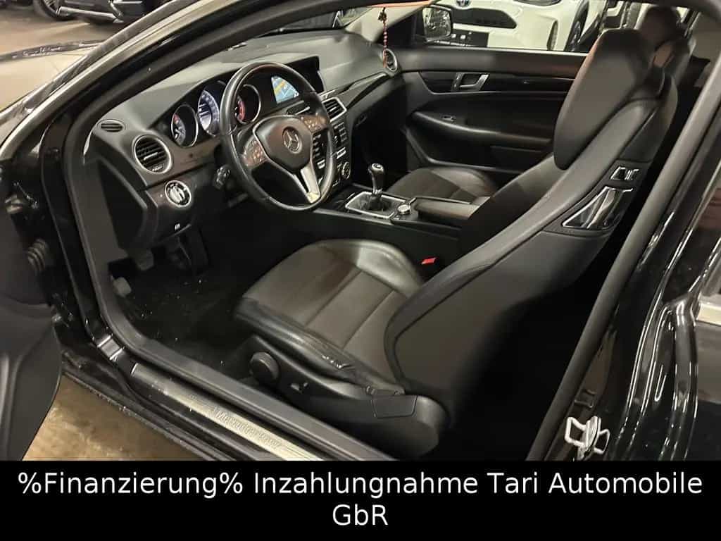 Mercedes-Benz C-Class 180 CGI Coupe BE Edition 1 Navi, Bi-Xenon, 17" 07/2011-photo-4