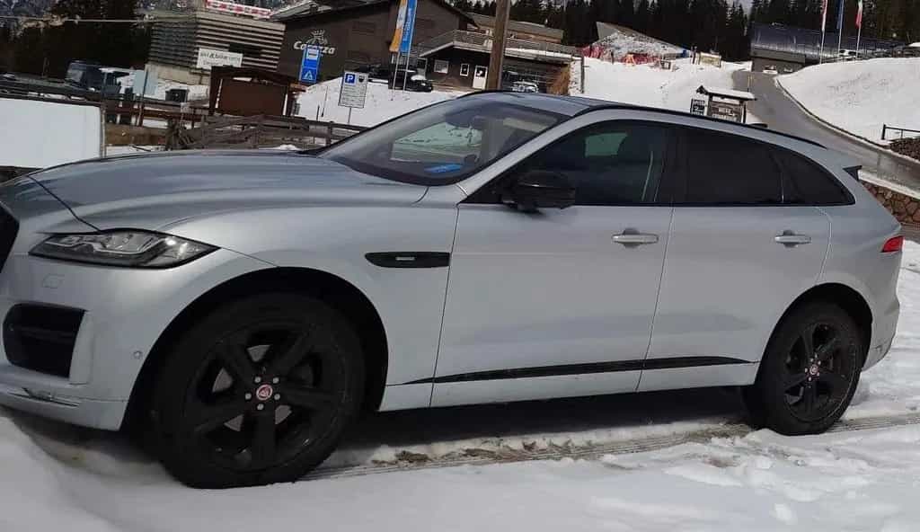 Jaguar F-Pace F-PACE 25t AWD R-SPORT, Lederaussta... 09/2019-photo-0