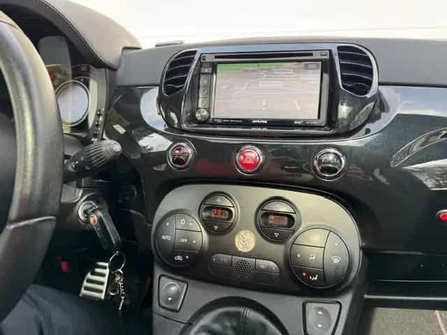 Abarth 500 1.4 T-Jet 16V - 10/2010-photo-10