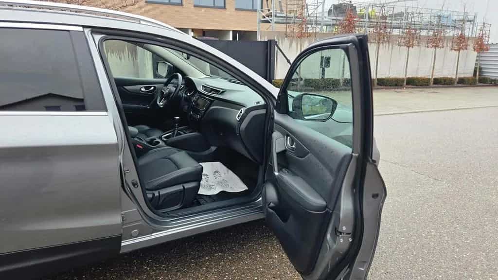 Nissan Qashqai Tekna * LED*360 CAM* Leder* 2.Hand 02/2020-photo-11