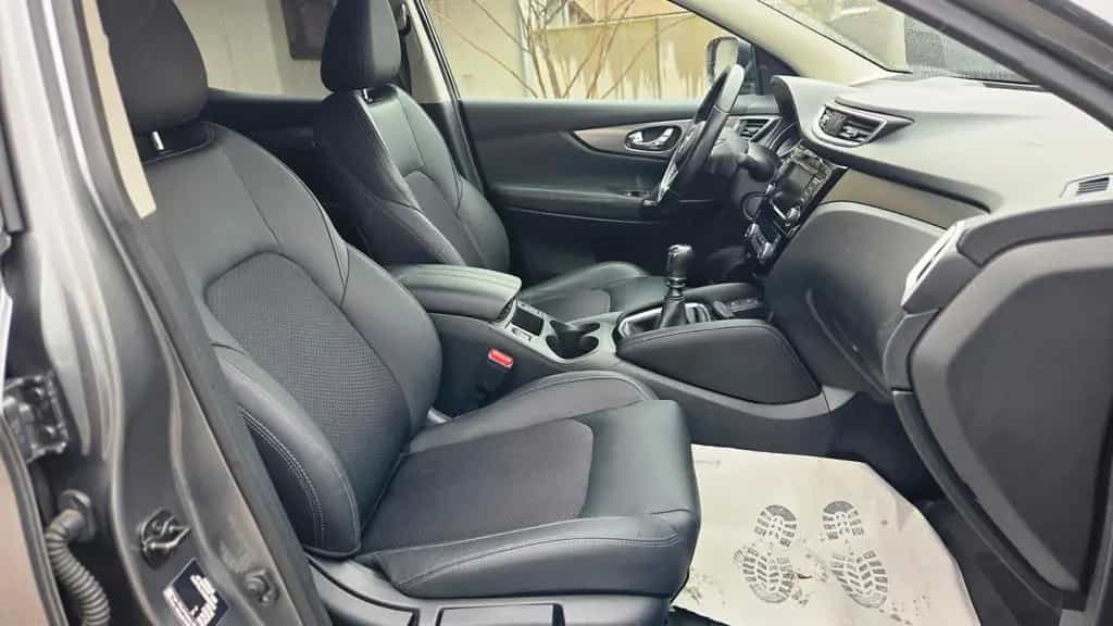 Nissan Qashqai Tekna * LED*360 CAM* Leder* 2.Hand 02/2020-photo-12