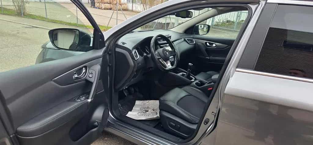 Nissan Qashqai Tekna * LED*360 CAM* Leder* 2.Hand 02/2020-photo-28