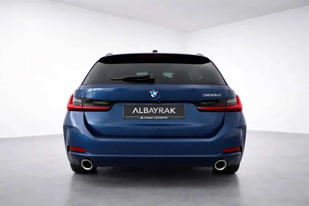 BMW 320 d 09/2023-photo-3