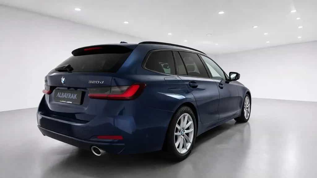 BMW 320 d 09/2023-photo-6