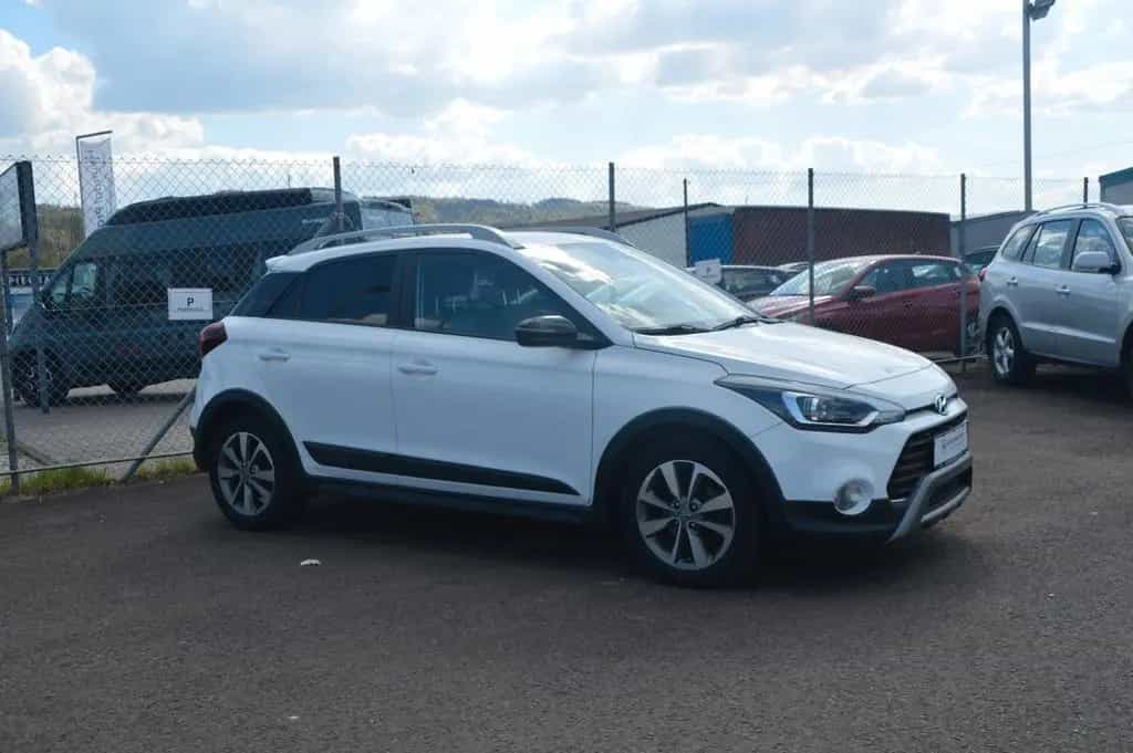 Hyundai i20 Active/TüvNeu/Navi/Tempomat/Garantie/NR:133 06/2020-photo-4